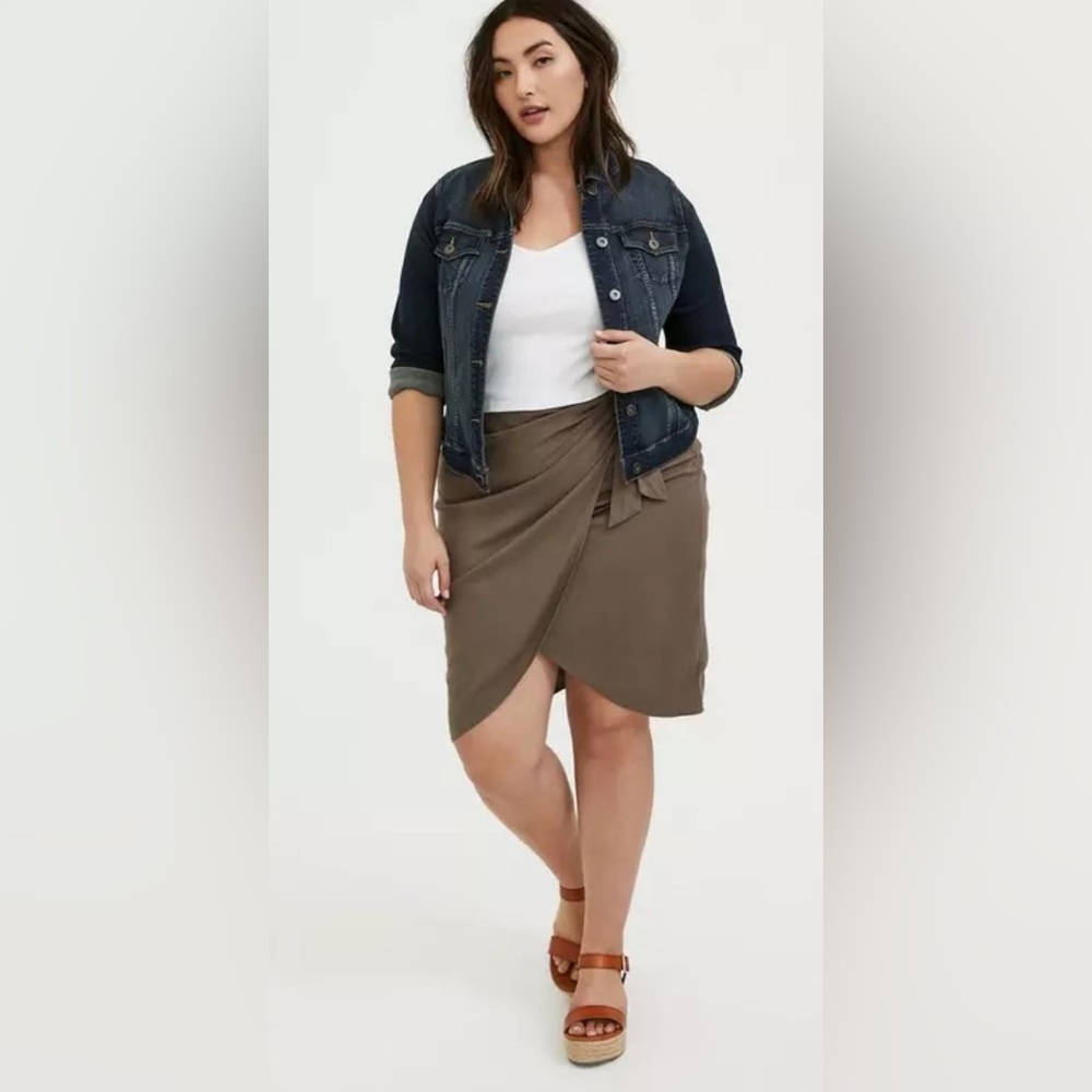 Torrid Tan Brown Woven Wrap Midi Pencil Skirt Size 2X NWT